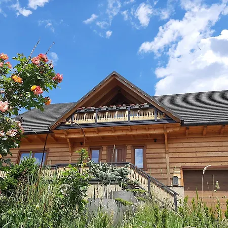 Of Roses Villa
